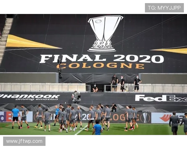 广州足球队逆袭之路的真实记录与感人故事